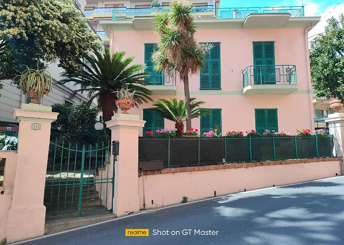 Villa Arcobaleno Rondò Garibaldi Sanremo